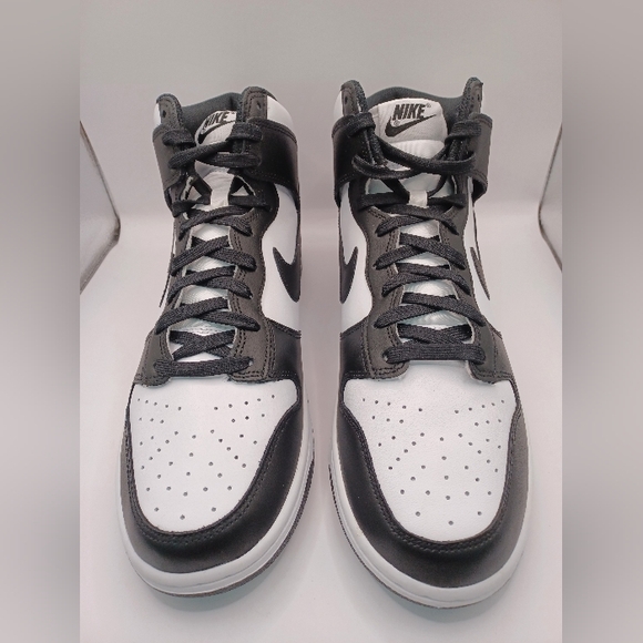 NEW Nike Dubk Hi Retro Black&White Sneakers Size M:9.5 W:11 US DD1399-105 - Picture 1 of 14